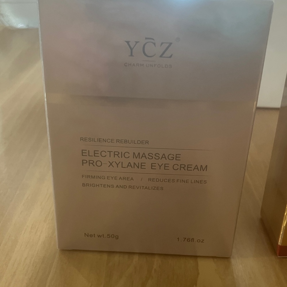 Electric Massage Pro-Xylane Eye Cream - Silver